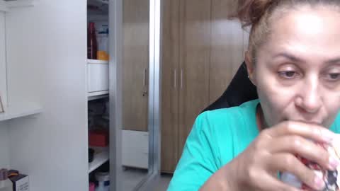 Roxana online show from 01/02/25, 06:34