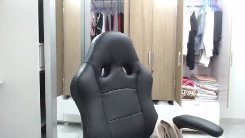 Roxana online show from 01/18/25, 03:42