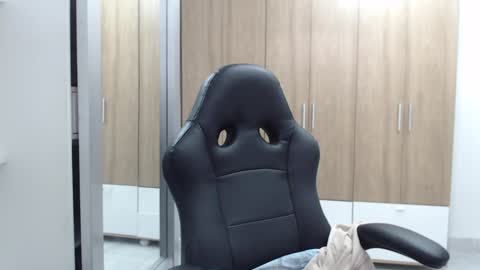 Roxana online show from 02/01/25, 10:02