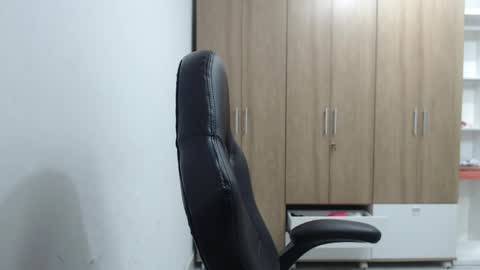 Roxana online show from 05/21/26, 01:12
