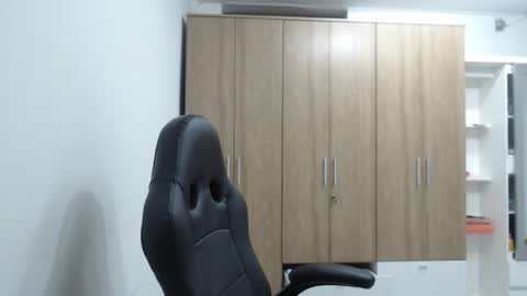 Roxana online show from 06/03/26, 12:13