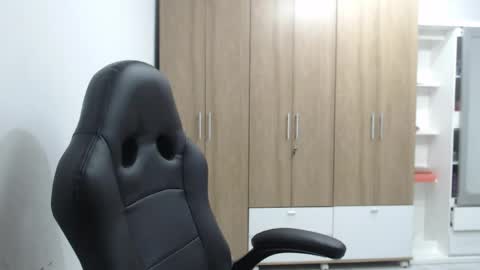 Roxana online show from 06/10/26, 12:22