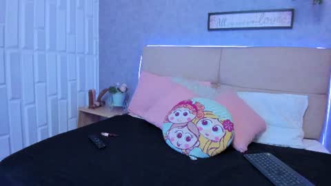 roxanebrown online show from 07/13/26, 07:38