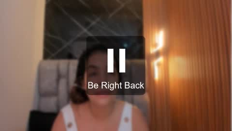 Roxanna online show from 09/27/25, 12:21