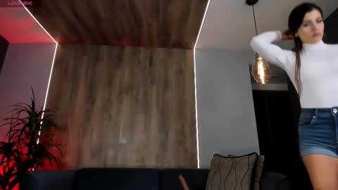 Snapshot of roxannehill_ chatting on 03/14/26, 11:04 Roxanne Hill online show from 03/14/26, 11:04
