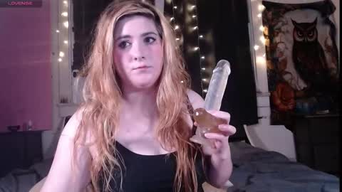 Snapshot of roxanneroulette chatting on 11/20/25, 05:29 Silver online show from 11/20/25, 05:29