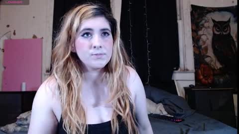 Snapshot of roxanneroulette chatting on 01/07/26, 12:07 Silver online show from 01/07/26, 12:07
