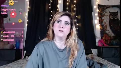 Snapshot of roxanneroulette chatting on 02/28/26, 02:56 Silver online show from 02/28/26, 02:56