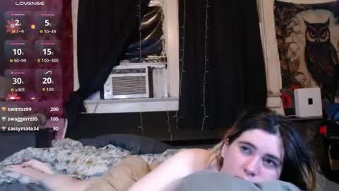 Snapshot of roxanneroulette chatting on 05/03/26, 07:58 Silver online show from 05/03/26, 07:58