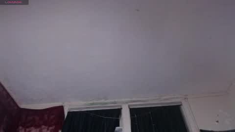 Snapshot of roxanneroulette chatting on 05/19/26, 01:56 Silver online show from 05/19/26, 01:56