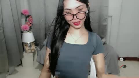 Roxie online show from 01/04/25, 01:52