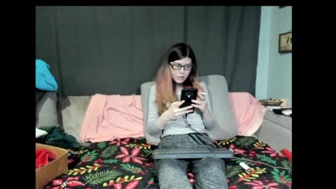 roxihazeleyes online show from 01/29/25, 01:05