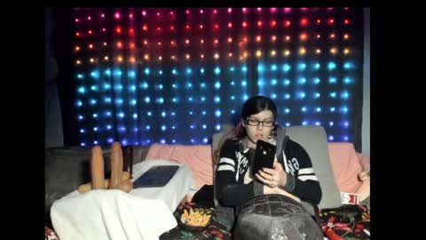 roxihazeleyes online show from 01/30/25, 06:24