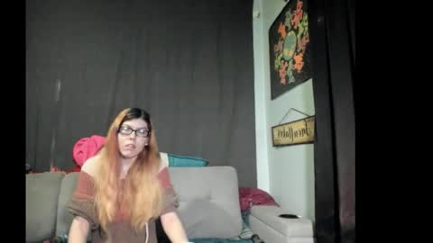 roxihazeleyes online show from 11/03/25, 07:59