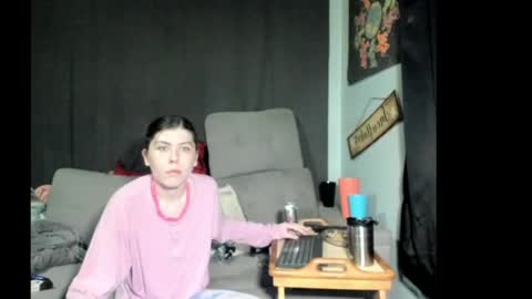 roxihazeleyes online show from 05/21/26, 01:29