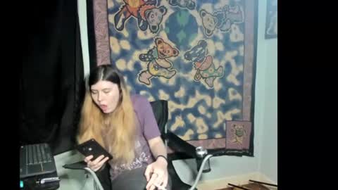 roxihazeleyes online show from 07/09/26, 01:42