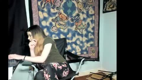 roxihazeleyes online show from 07/14/26, 02:05