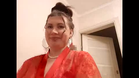 Snapshot of roxolanaa_sexy chatting on 12/15/25, 07:51 ROXOLANAA SEXY online show from 12/15/25, 07:51