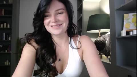 roxxiejet online show from 12/01/25, 09:14