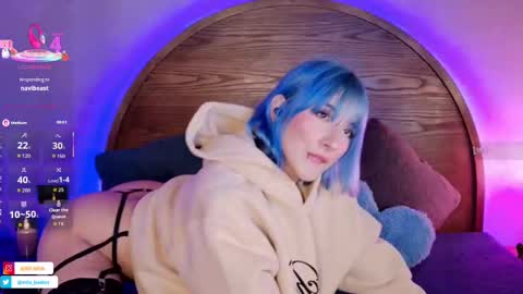 Roxx IG  online show from 09/26/25, 05:50