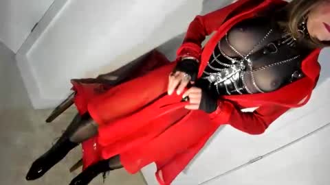 Roxy online show from 01/05/25, 03:32