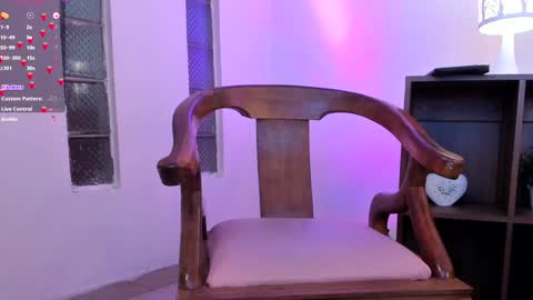 Roxxy online show from 12/07/24, 02:20