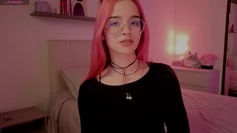 Roxxy online show from 12/03/25, 10:30