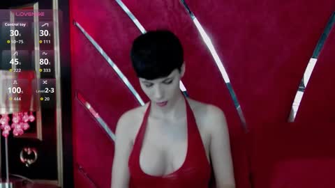 Roxy online show from 11/07/25, 05:46