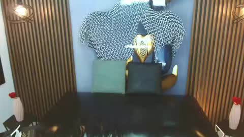 Snapshot of roxxysweet01 chatting on 05/15/26, 02:02 RoxxySweet online show from 05/15/26, 02:02