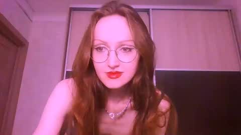 Roxxy Wharton online show from 06/28/26, 12:00