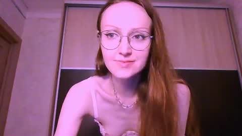 Roxxy Wharton online show from 07/04/26, 11:05