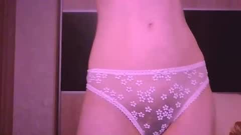 Roxxy Wharton online show from 07/16/26, 11:27