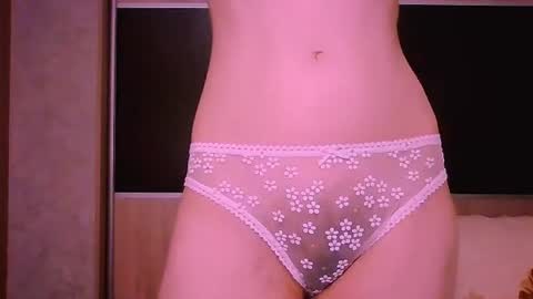 Roxxy Wharton online show from 07/23/26, 10:57