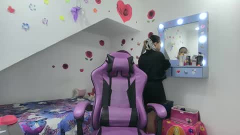 Roxy online show from 10/20/25, 01:50