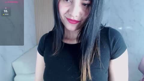 Snapshot of roxy_luxe_tf chatting on 03/10/26, 01:38 Roxy online show from 03/10/26, 01:38