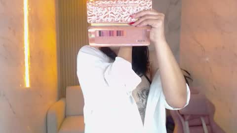 Snapshot of roxy_luxe_tf chatting on 03/12/26, 01:28 Roxy online show from 03/12/26, 01:28