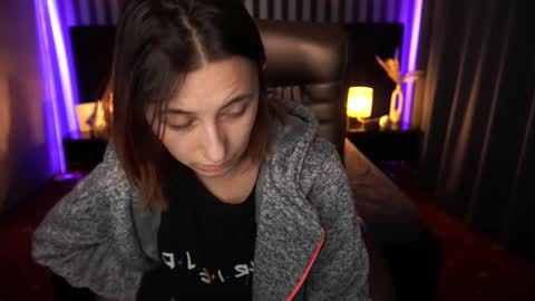 roxy_rayy online show from 12/06/24, 05:09