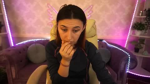 roxy_rayy online show from 12/07/24, 03:47