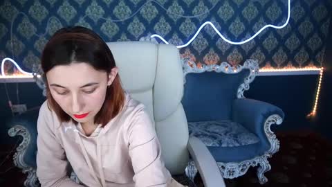 roxy_rayy online show from 12/07/24, 08:27