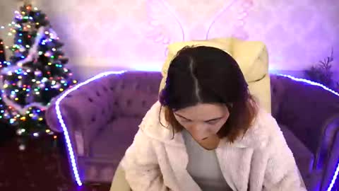 roxy_rayy online show from 12/16/24, 10:24