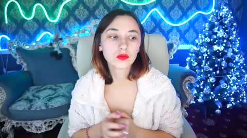 roxy_rayy online show from 12/19/24, 08:02