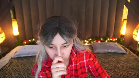 roxy_rayy online show from 12/29/24, 01:38