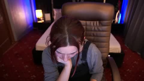 roxy_rayy online show from 03/11/25, 08:09