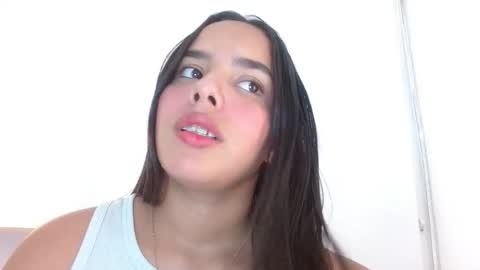 roxy_stone1 online show from 10/15/25, 07:25