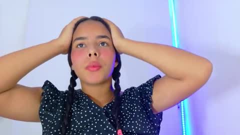 roxy_stone1 online show from 10/23/25, 07:34