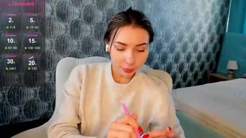 Snapshot of roxy_the_daedevill chatting on 02/07/25, 04:48 roxy_the_daedevill online show from 02/07/25, 04:48