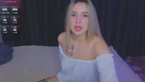 Roxy online show from 09/17/25, 08:43