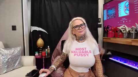 Roxy Diamonde online show from 10/28/25, 10:34