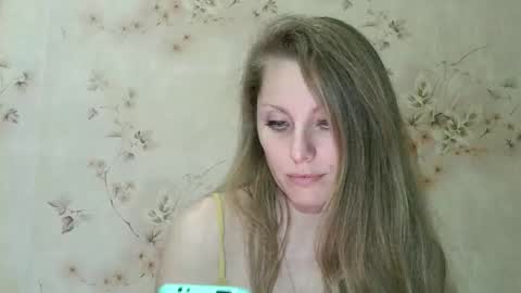roxyfox18x01 online show from 04/10/26, 07:29