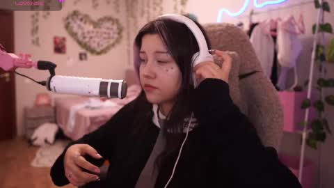 roxysuh online show from 05/07/26, 10:31